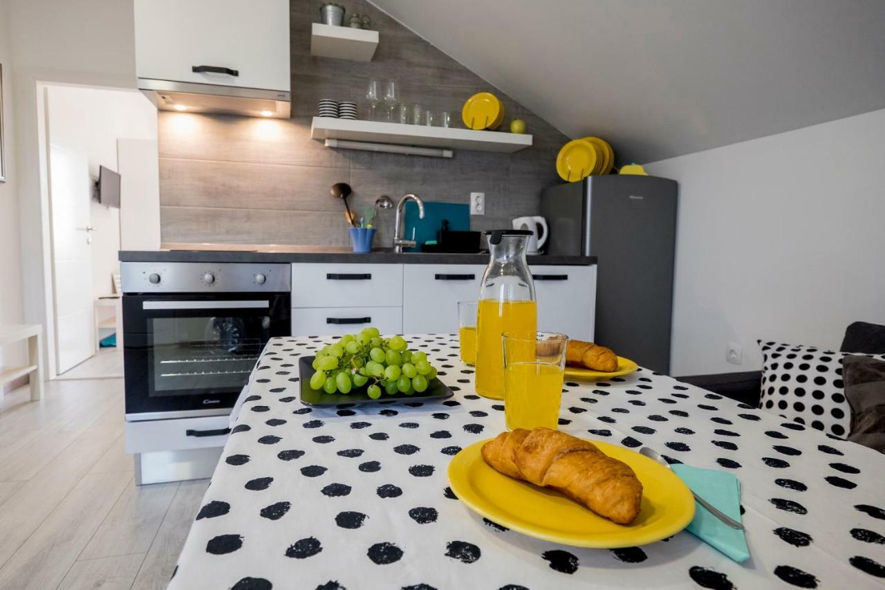 Appartamento Le Petit Čilipi Esterno foto